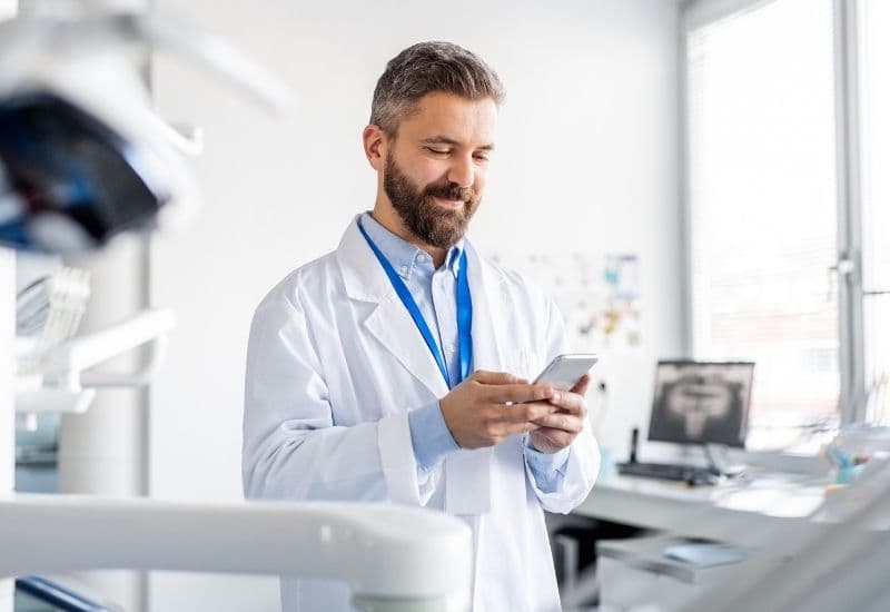 Clínicas, salud y bienestar